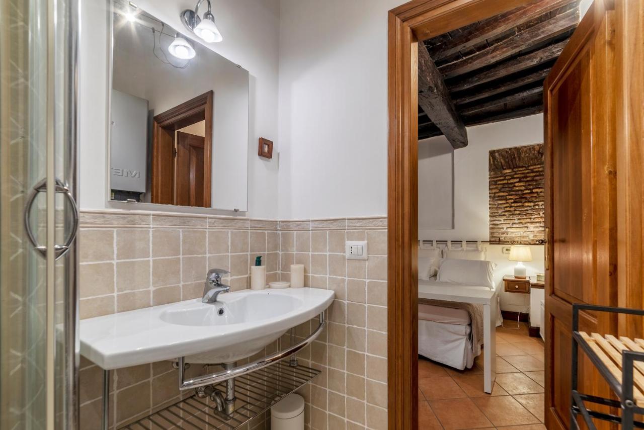 Heart Of Trastevere Studio Flat Rome Exterior photo